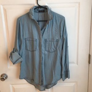 NWOT Light Blue Amaryllis Denim Button Down Shirt